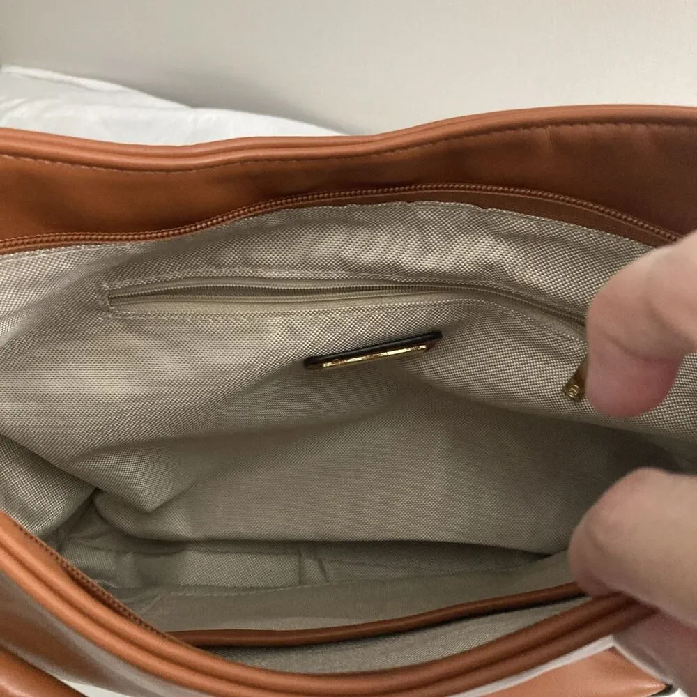 Tory Burch Metal Miller Slouchy Hobo Leather Shoulder/Crossbody Bag, Brown